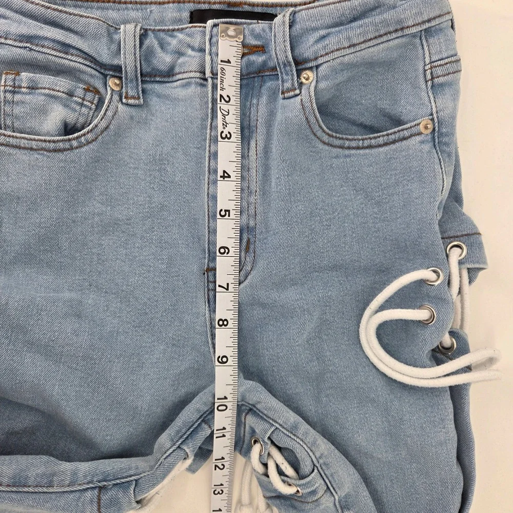 AKIRA light wash